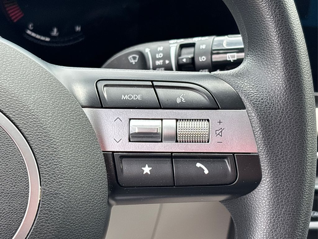 2025 Hyundai Tucson SEL photo 21
