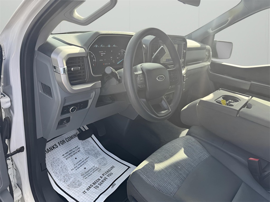 2023 Ford F-150 XLT photo 16
