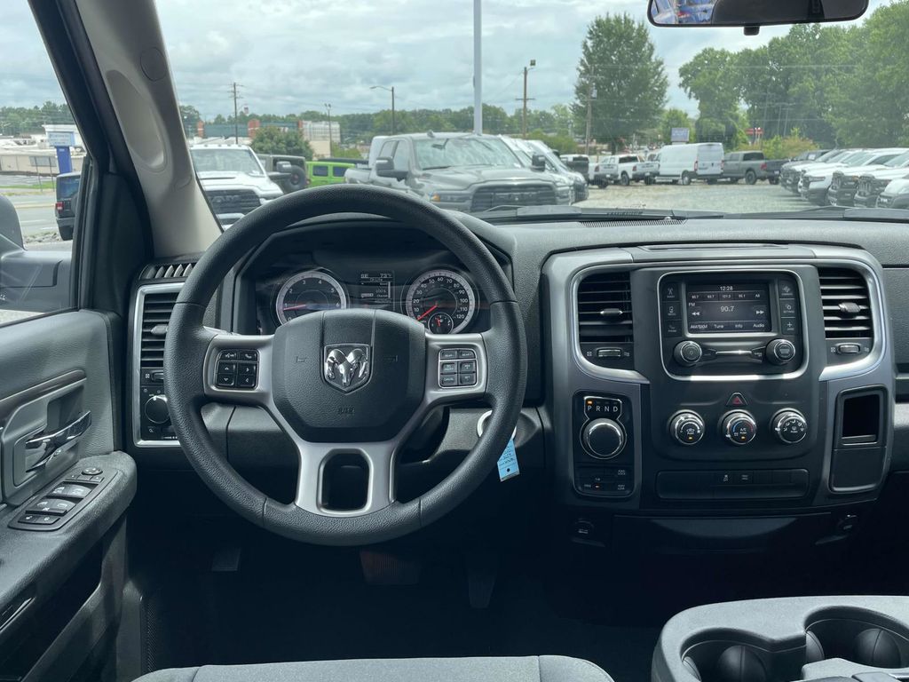 2024 Ram 1500 Classic SLT photo 20