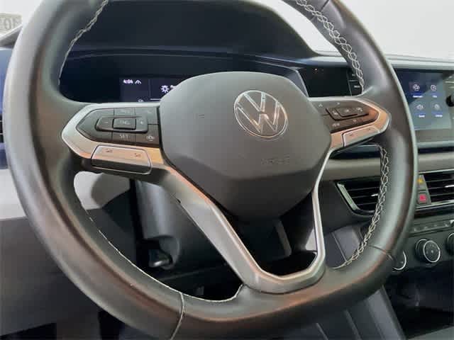 2022 Volkswagen Taos SE photo 11