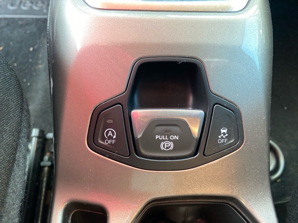 2022 Jeep Renegade Latitude photo 13