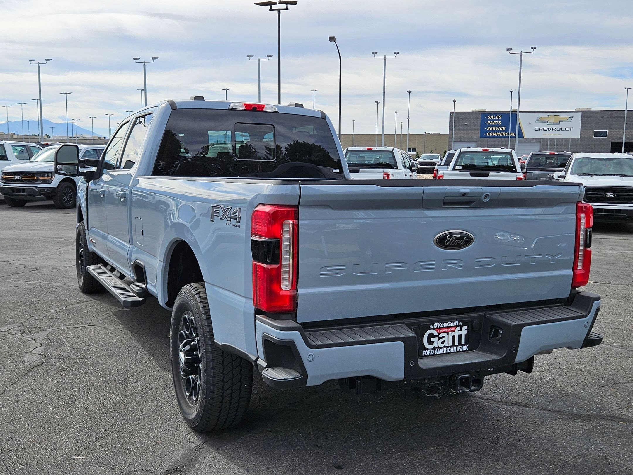 2025 Ford F-350 Lariat photo 5