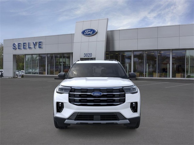 2025 Ford Explorer photo 7