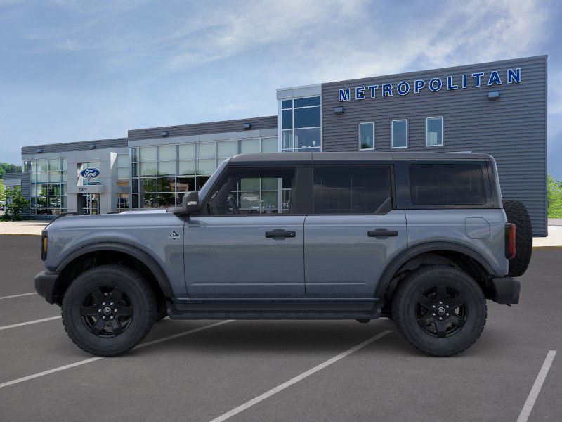 2025 Ford Bronco Outer Banks photo 3