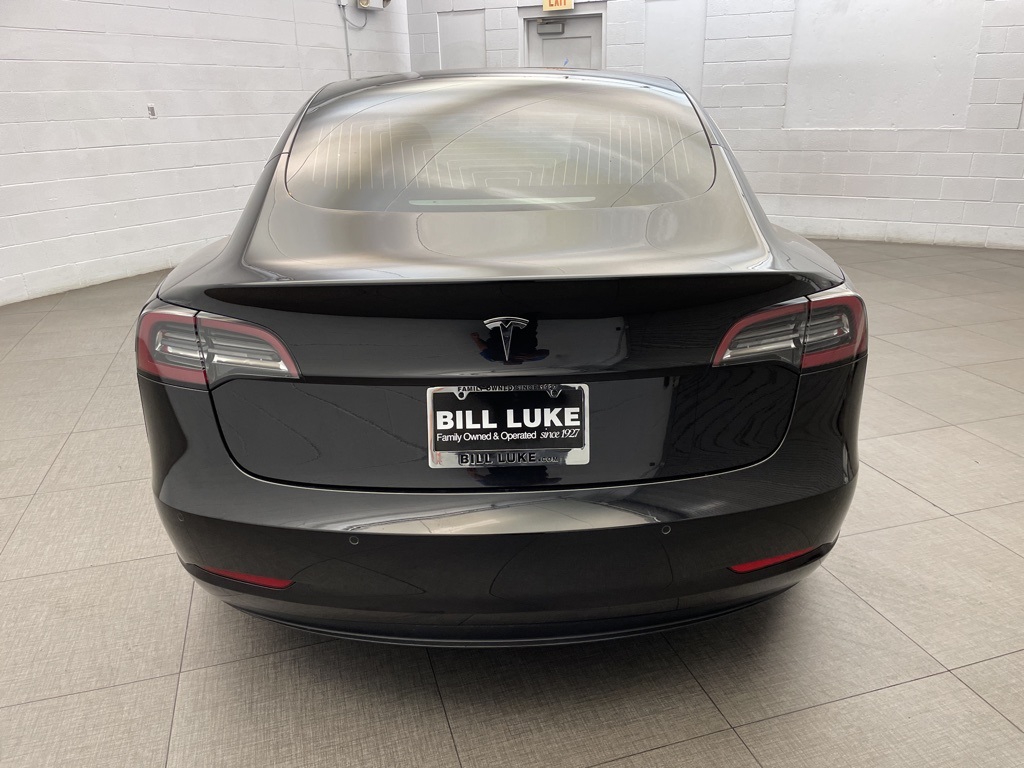 2018 Tesla Model 3 Long Range photo 5