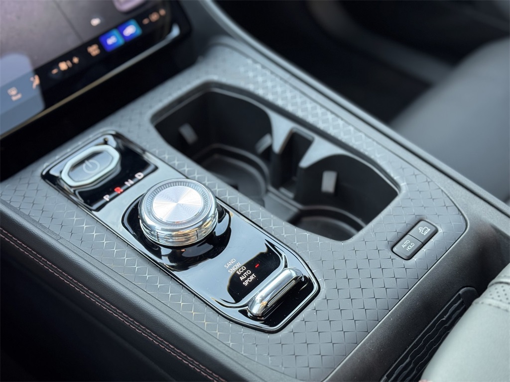 2025 Jeep Wagoneer S Launch Edition photo 23
