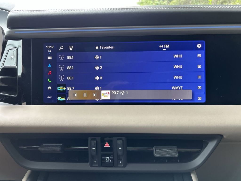 2024 Porsche Macan Electric 4 photo 19