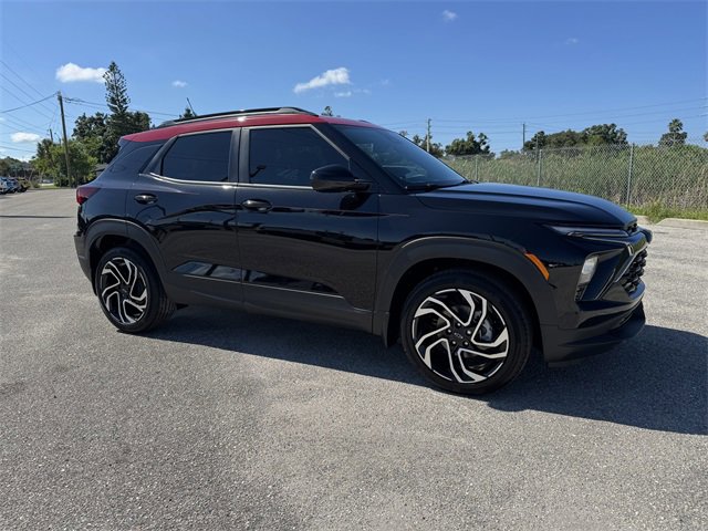 2026 Chevrolet Trailblazer RS photo 2