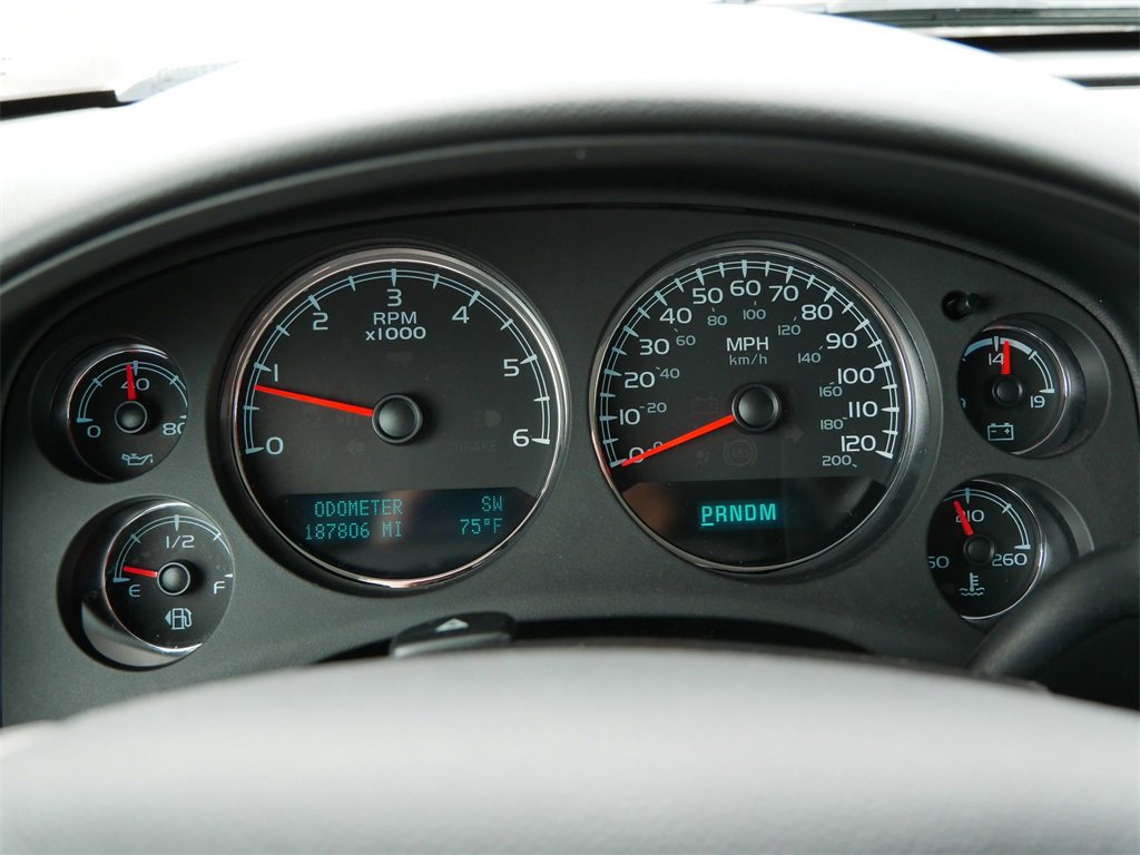 2013 Chevrolet Tahoe LT photo 26