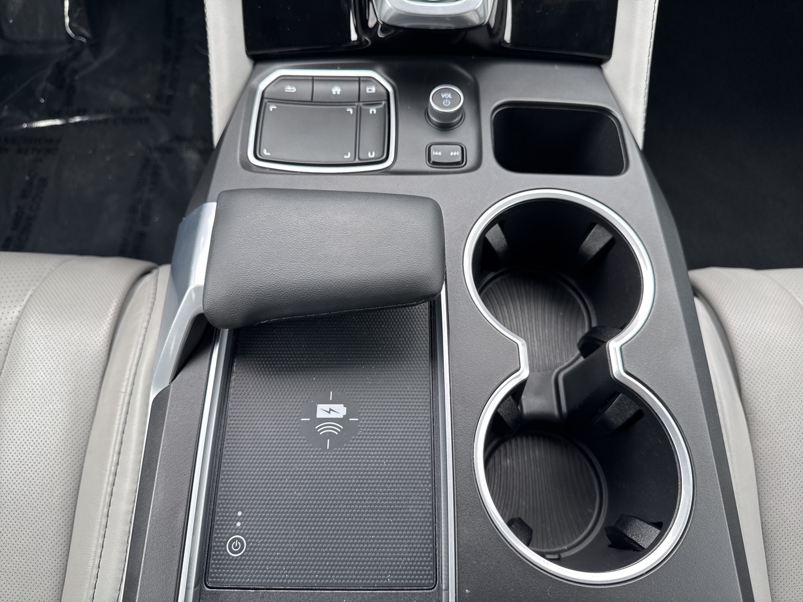 2023 Acura MDX Advance SH-AWD photo 26