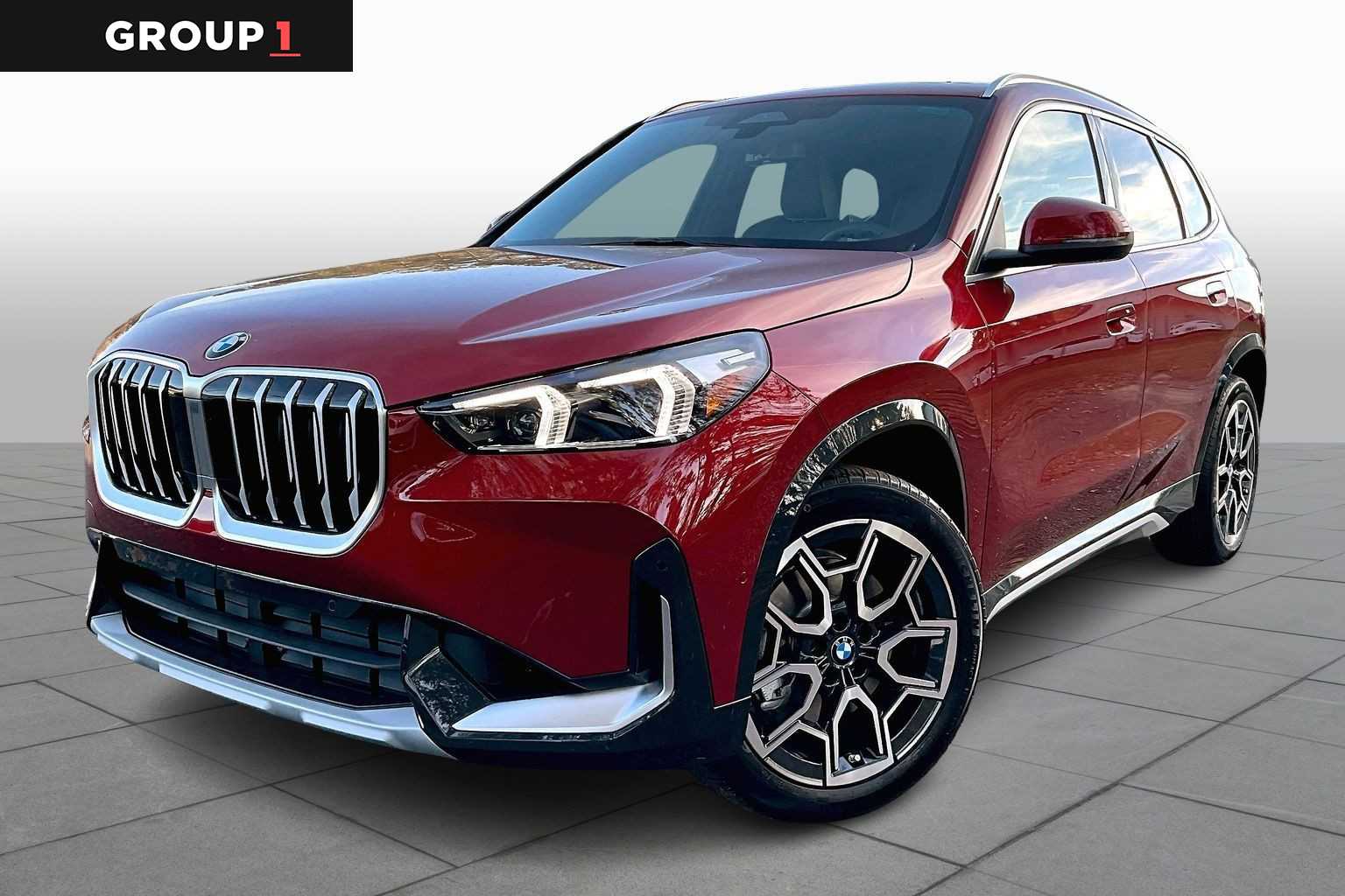 2026 BMW X1 28i's photo