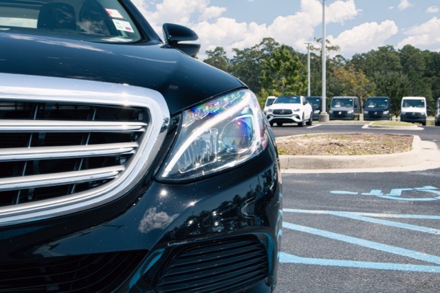 2015 Mercedes Benz C 300 4MATIC photo 5