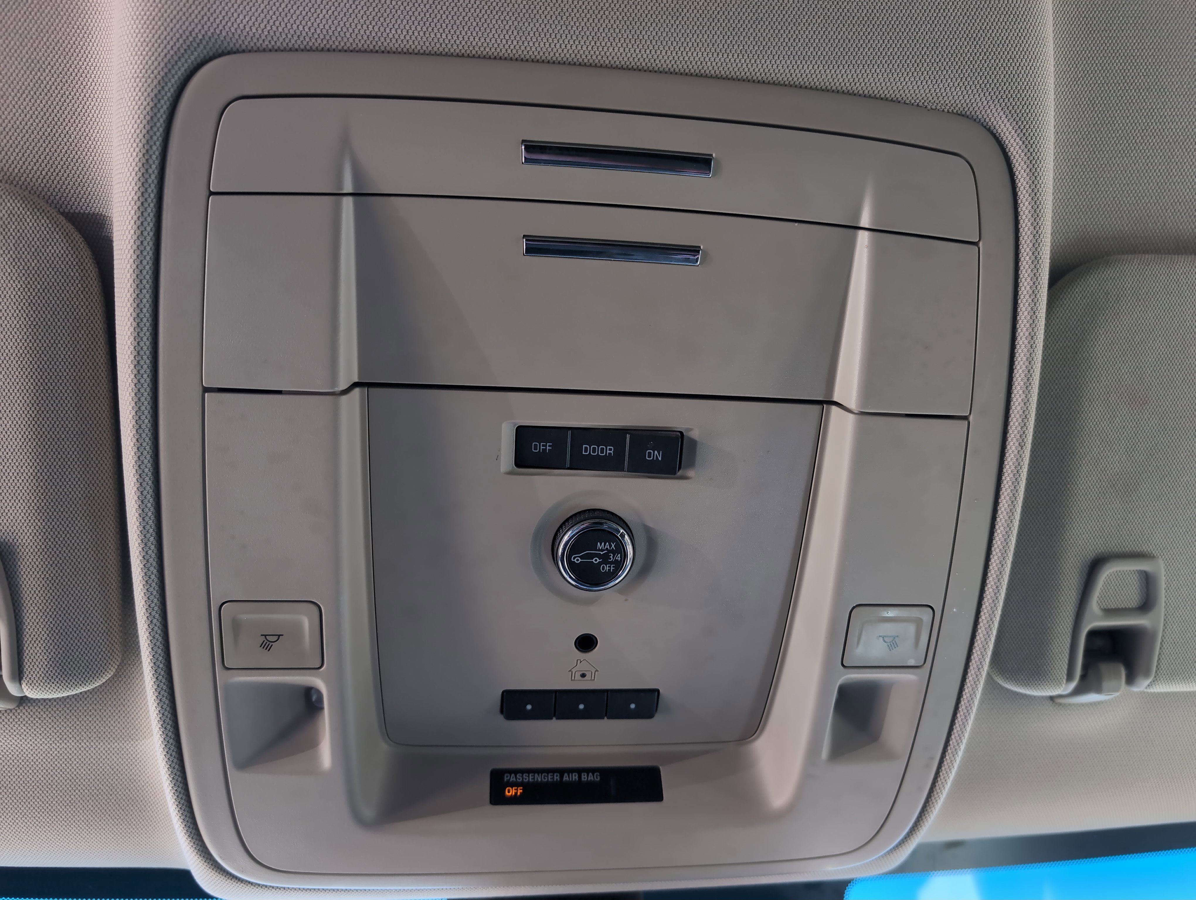 2020 Gmc Yukon XL SLT photo 9