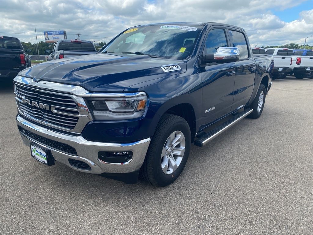 2023 Ram 1500 Laramie photo 6