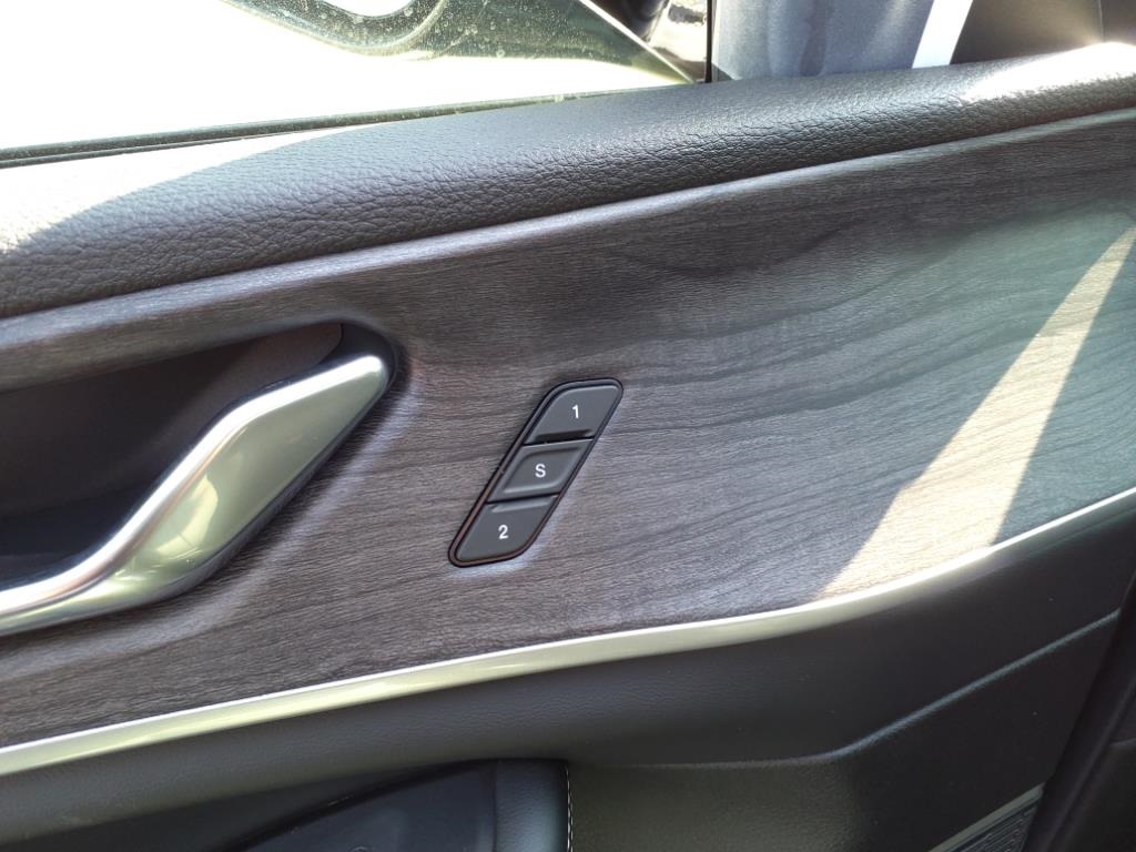2025 Jeep Grand Cherokee Limited photo 6