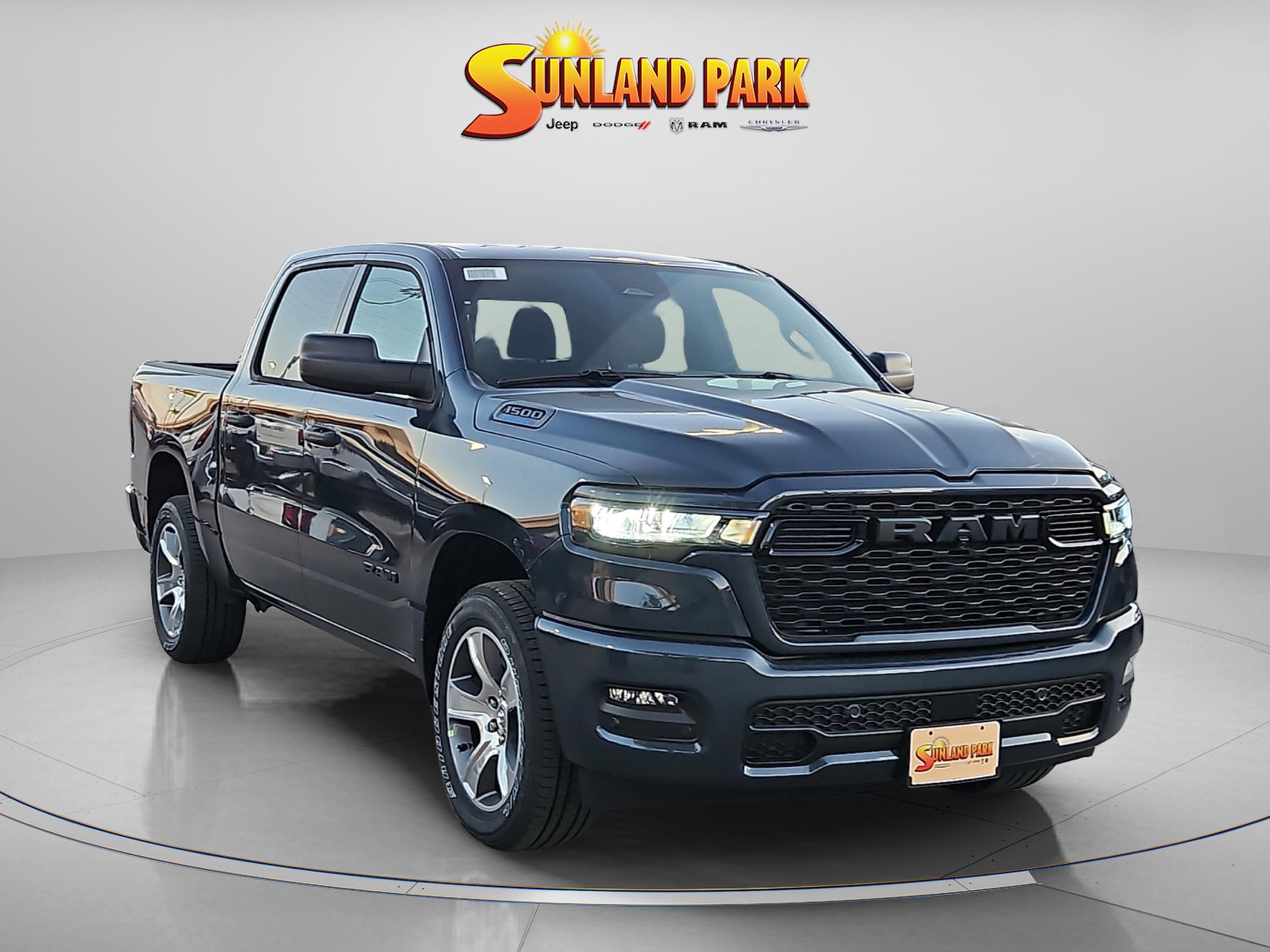 2025 RAM Ram 1500 Pickup Tradesman's photo