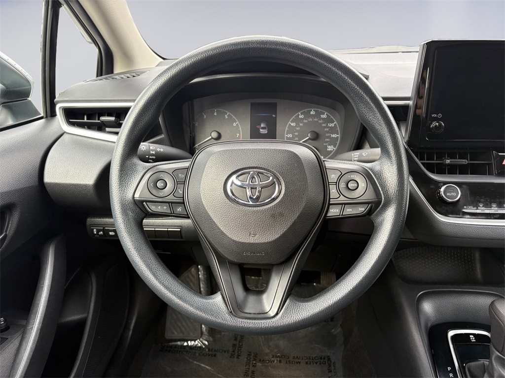 2023 Toyota Corolla LE photo 13