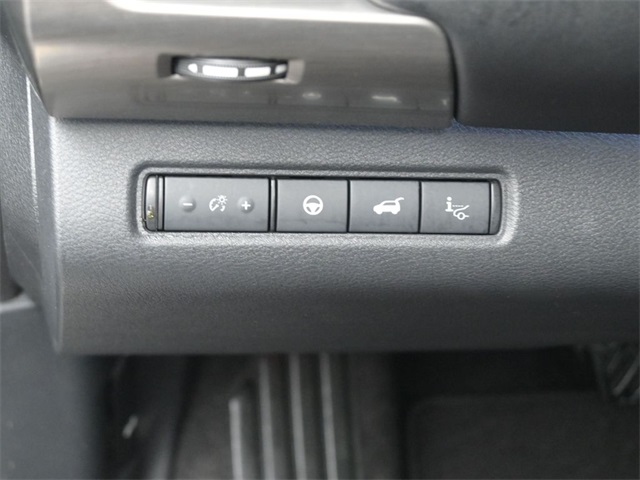 2022 Nissan Pathfinder Platinum photo 19