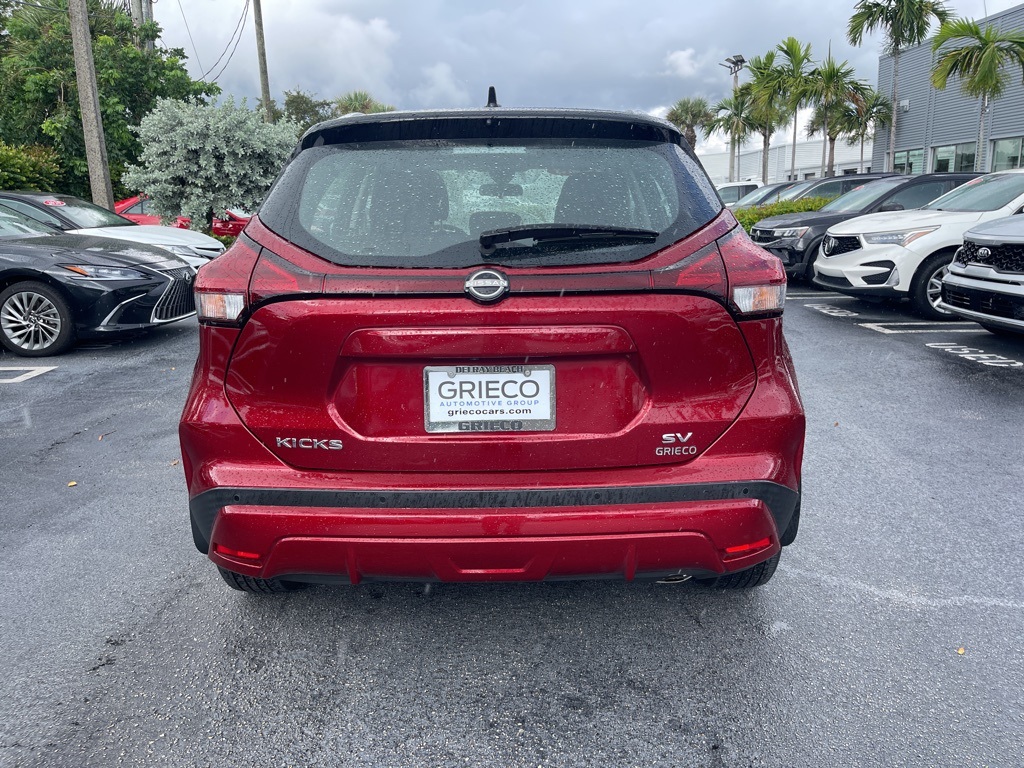 2023 Nissan Kicks SV photo 4