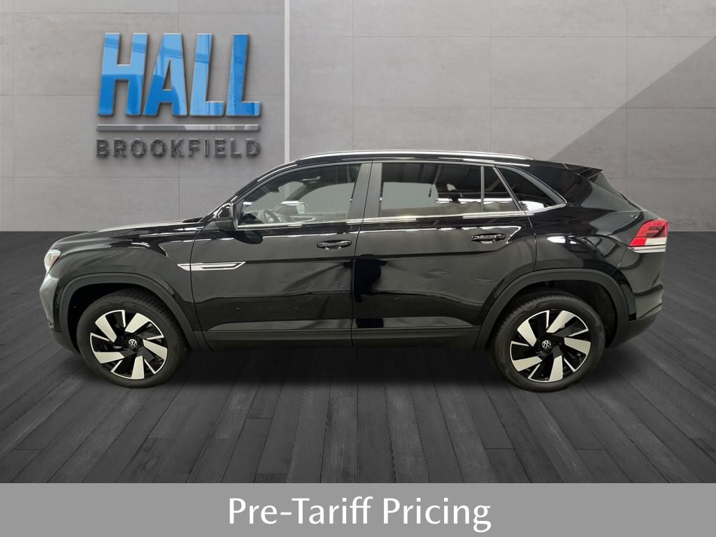 2025 Volkswagen Atlas Cross Sport SE Technology photo 2