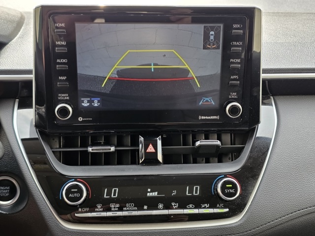 2022 Toyota Corolla Cross XLE photo 20