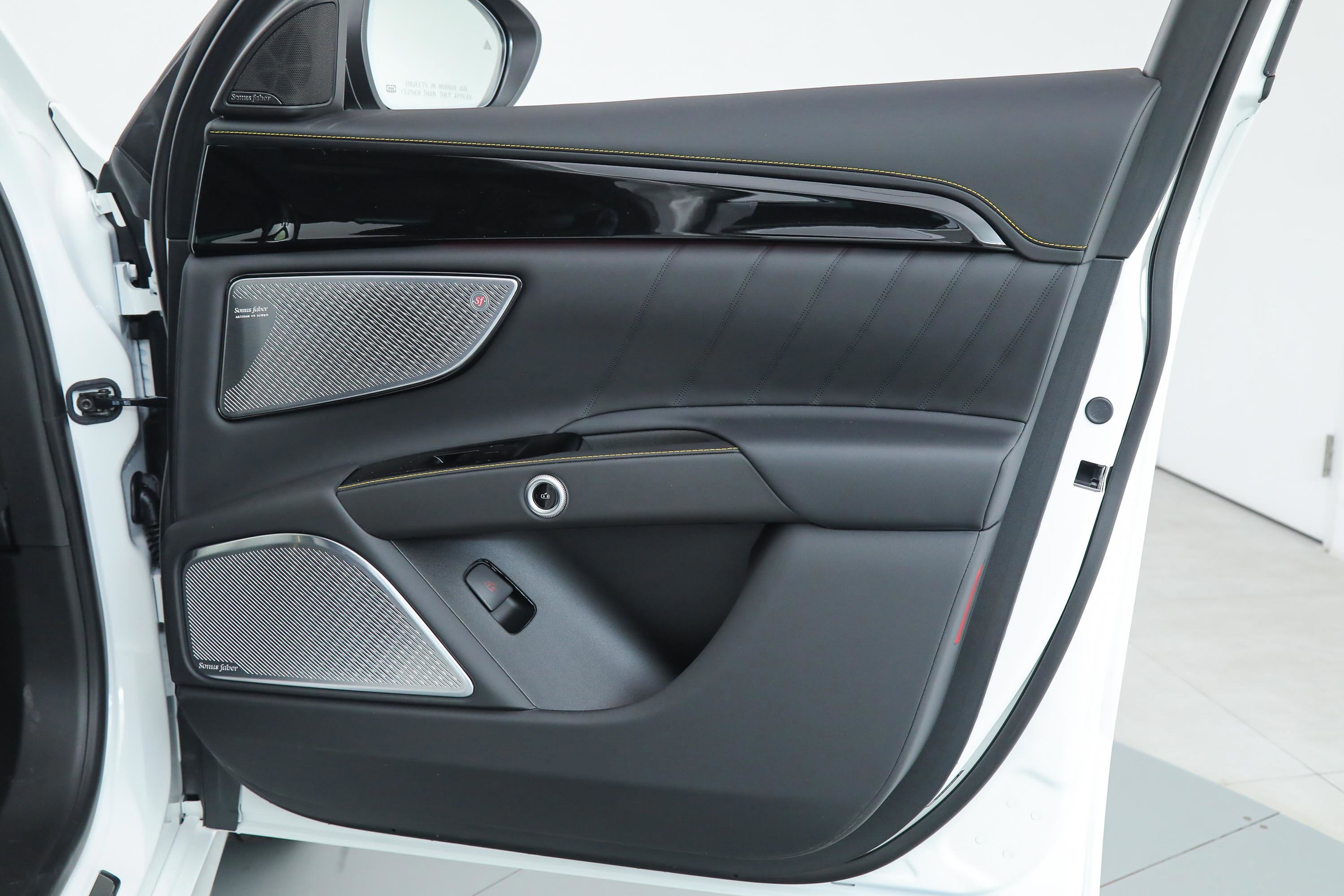 2025 Maserati Grecale Modena photo 16