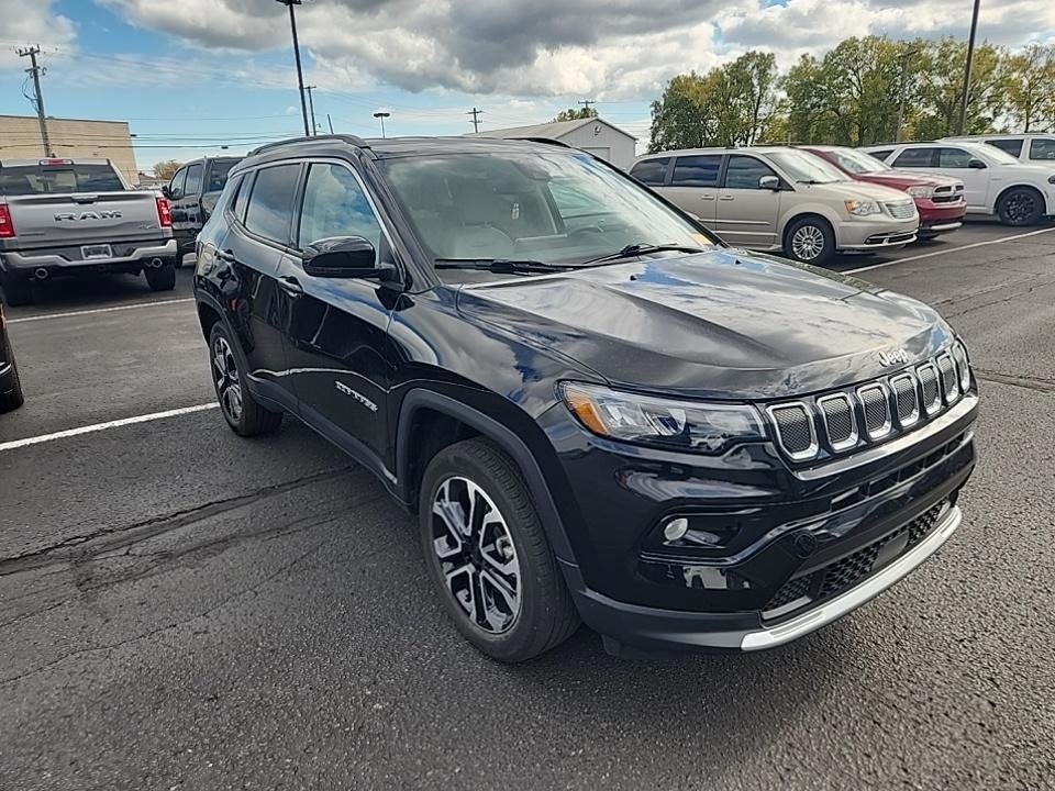 Used 2022 Jeep Compass Limited with VIN 3C4NJDCB9NT227561 for sale in Kansas City