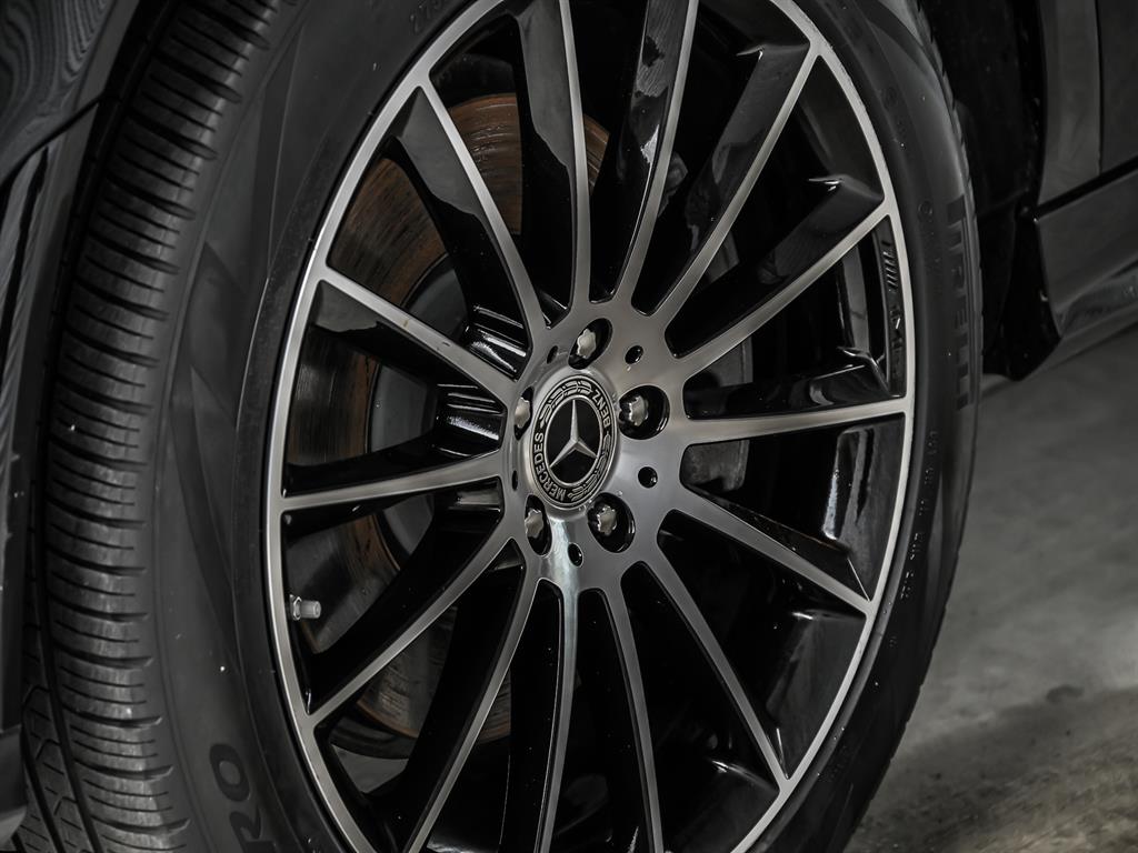 2022 Mercedes Benz GLE 580 4MATIC photo 4