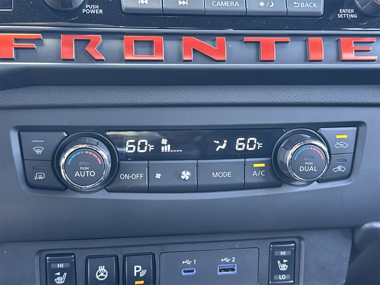 2025 Nissan Frontier PRO-4X photo 8