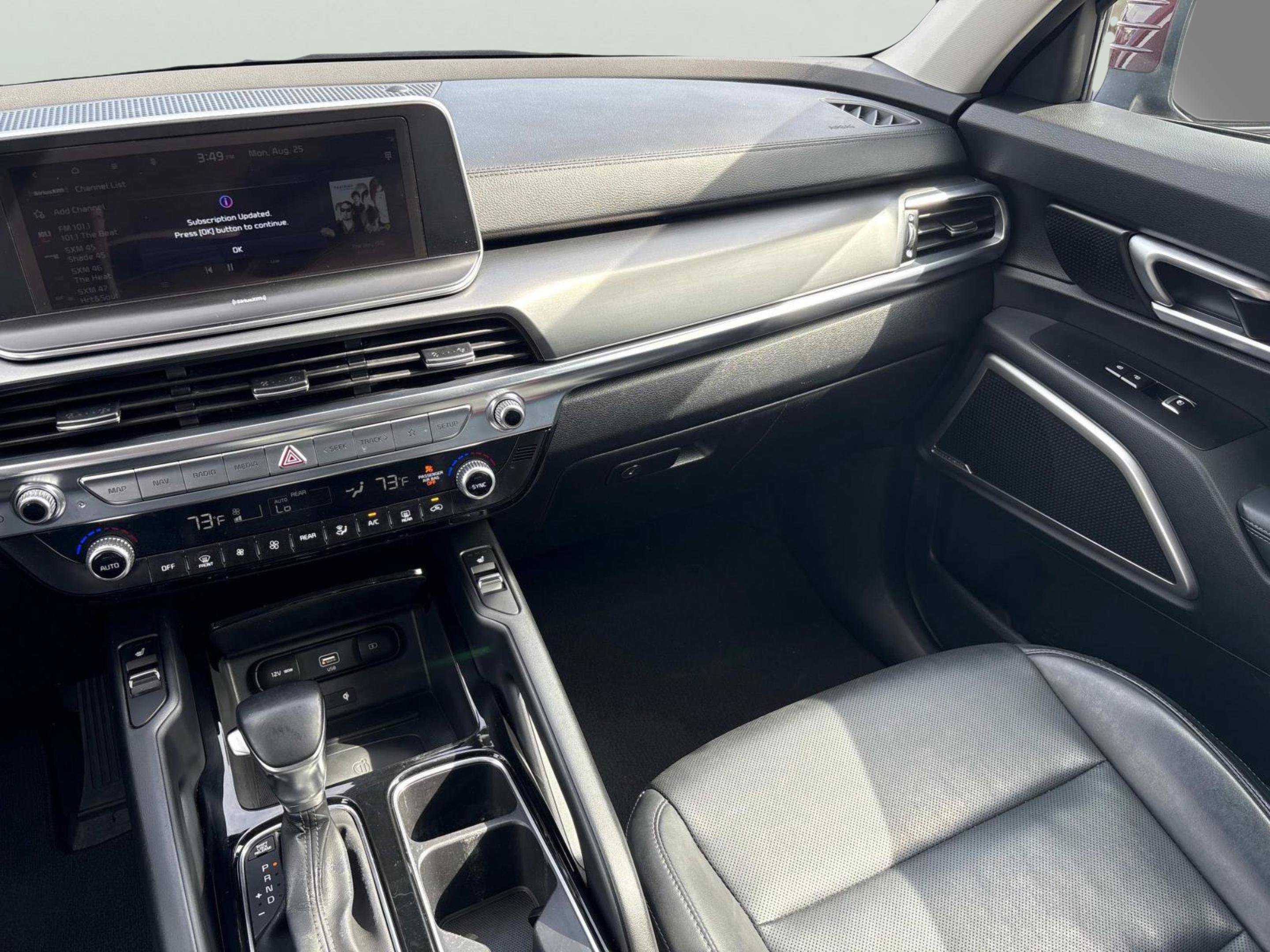 2022 Kia Telluride S photo 11