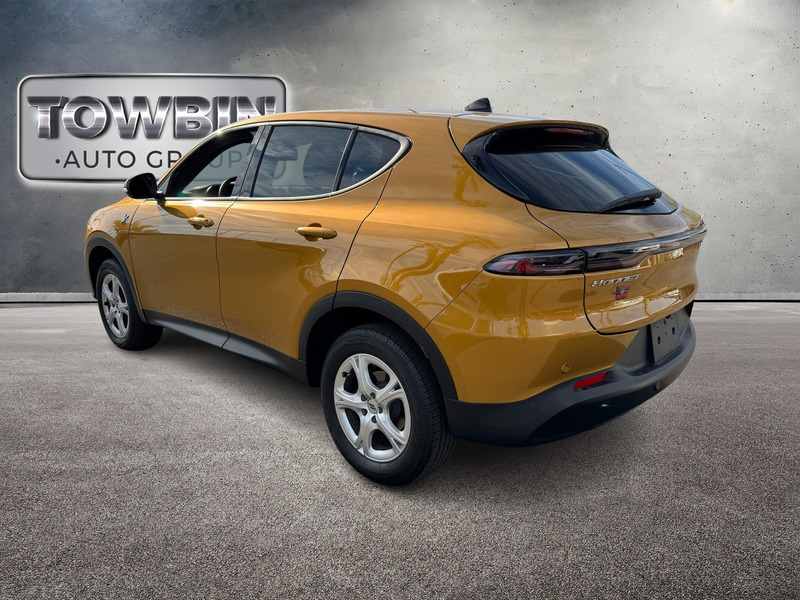 2024 Dodge Hornet GT photo 3