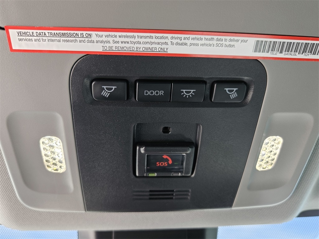 2022 Toyota Camry XLE photo 22
