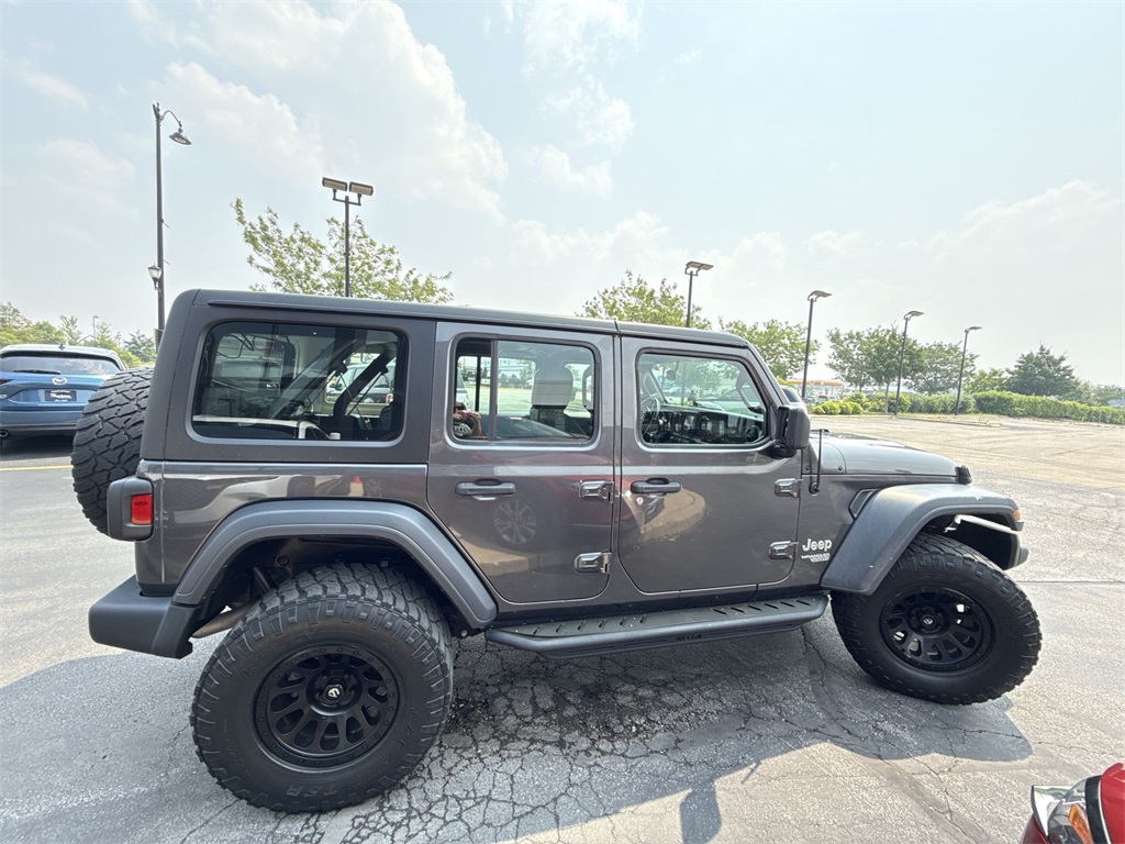 2018 Jeep Wrangler Unlimited Sport photo 4