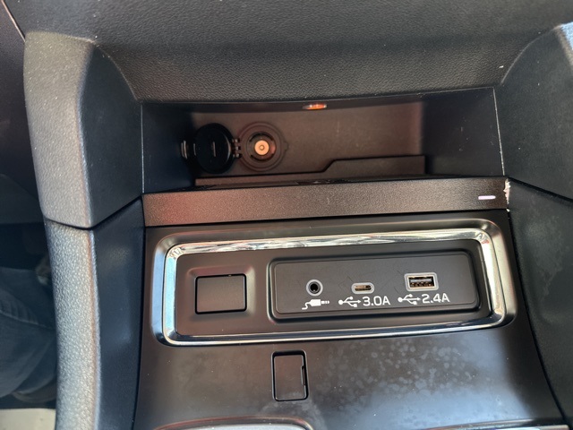 2023 Subaru Ascent Onyx Edition photo 7