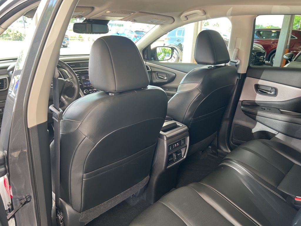 2023 Nissan Murano SL photo 10