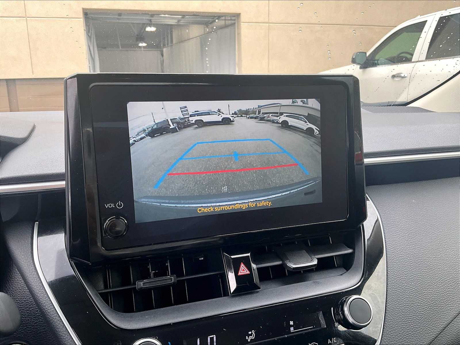 2023 Toyota Corolla Hybrid LE photo 19
