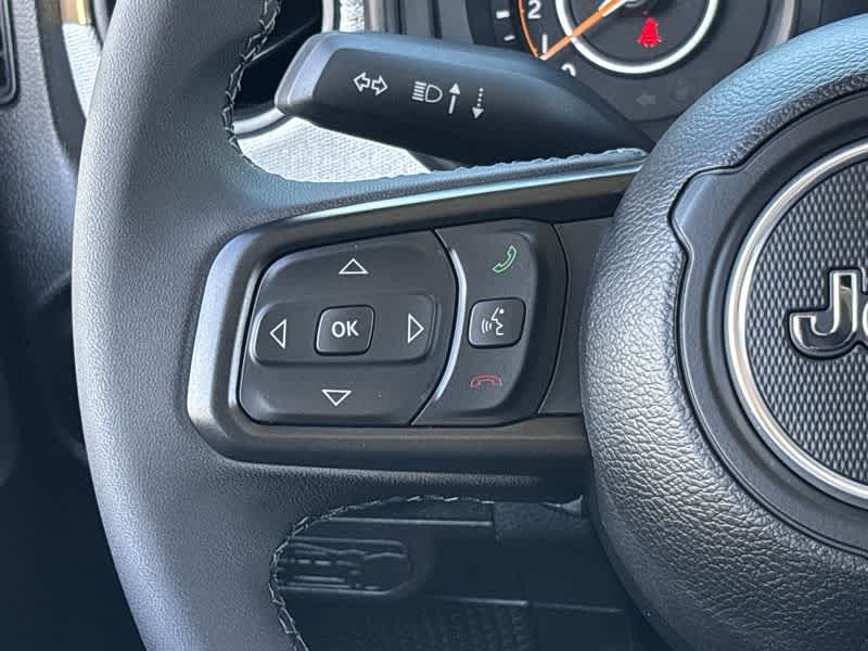2025 Jeep Gladiator Sport S photo 26