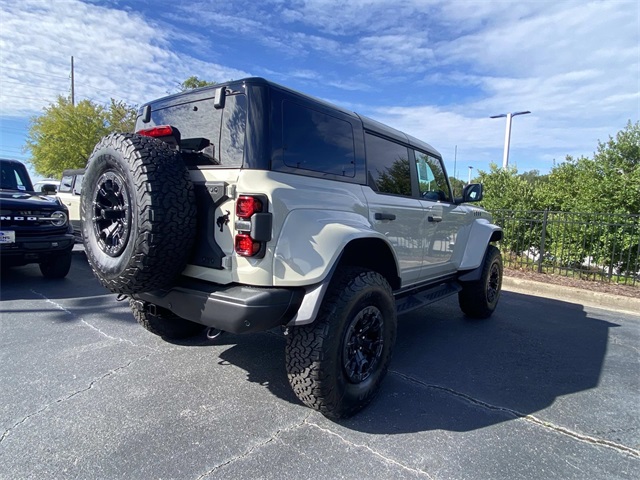 2025 Ford Bronco Raptor photo 2