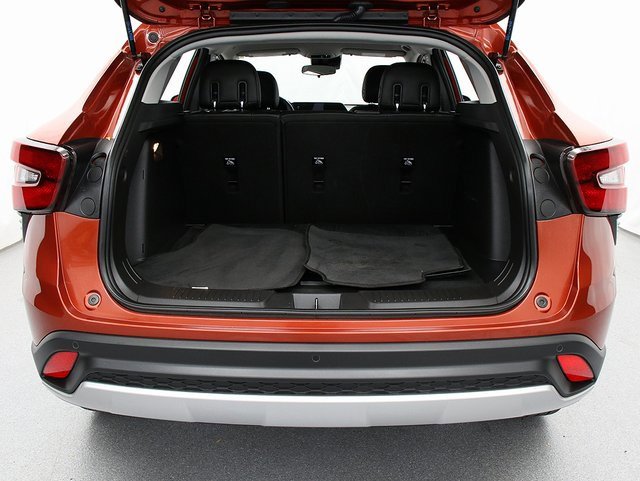 2024 Chevrolet Trax LT photo 26
