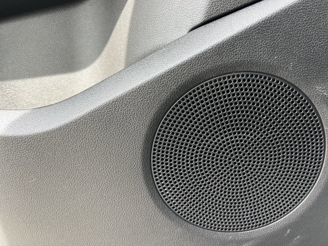 2017 Ford C-Max Hybrid SE photo 17