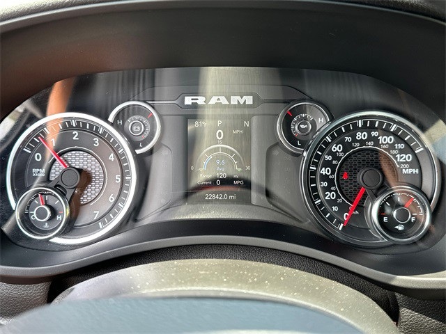 2024 Ram 2500 Big Horn photo 28