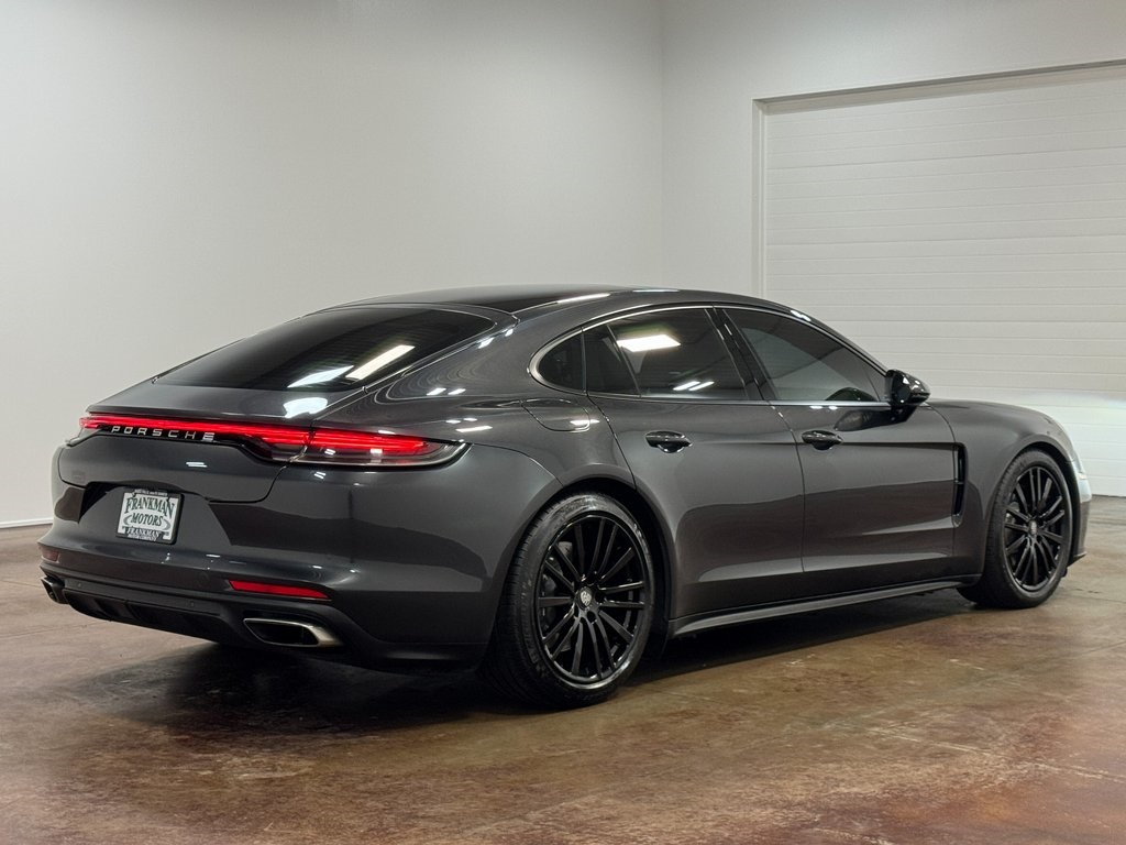2021 Porsche Panamera 4 photo 3
