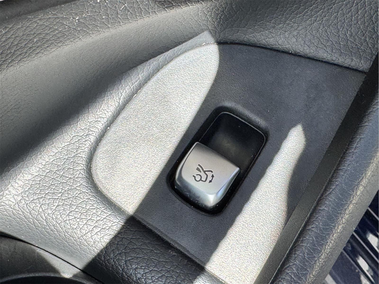 2021 Mercedes Benz E 350 photo 18