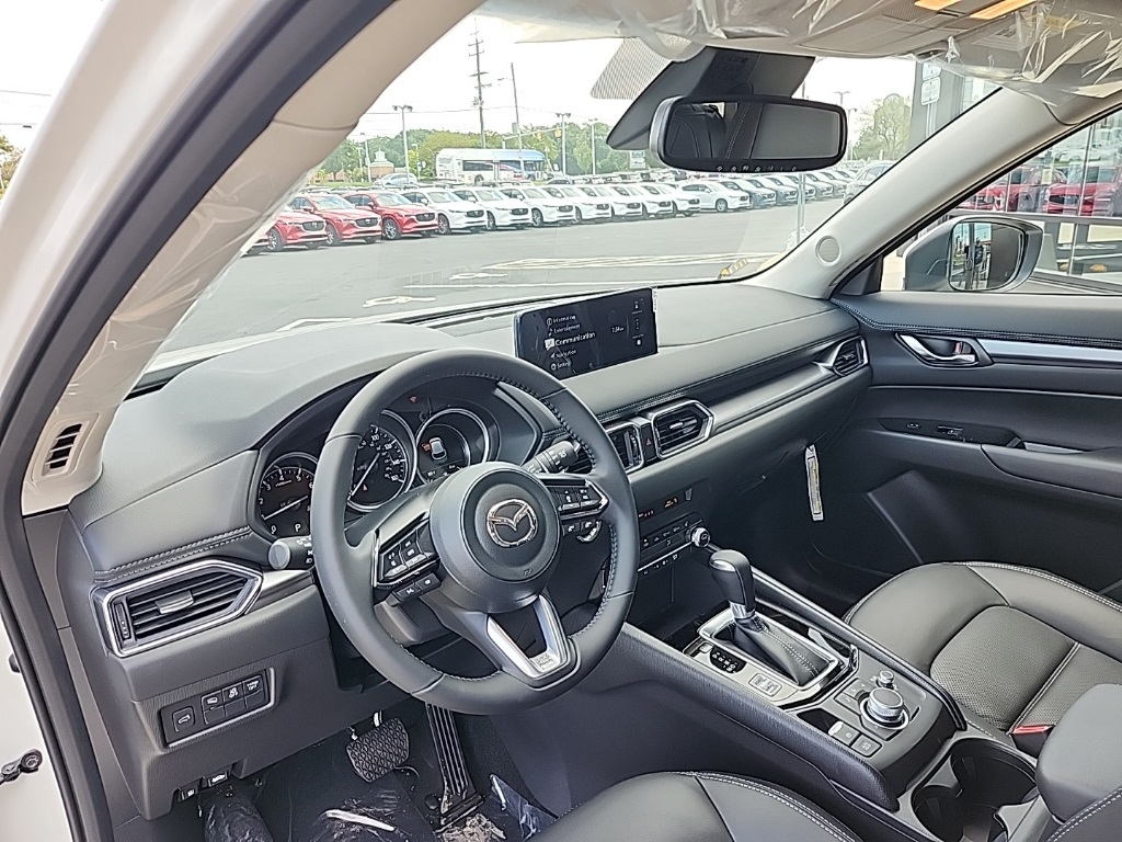 2025 Mazda CX-5 2.5 S Preferred photo 3