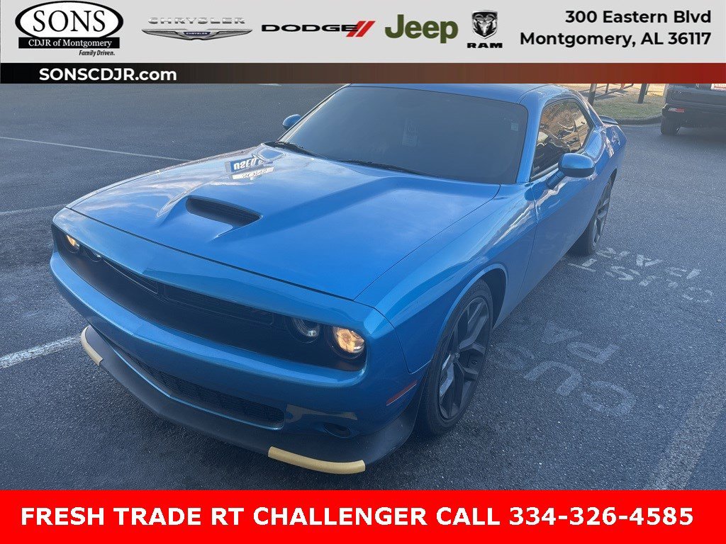 2023 Dodge Challenger R/T's photo