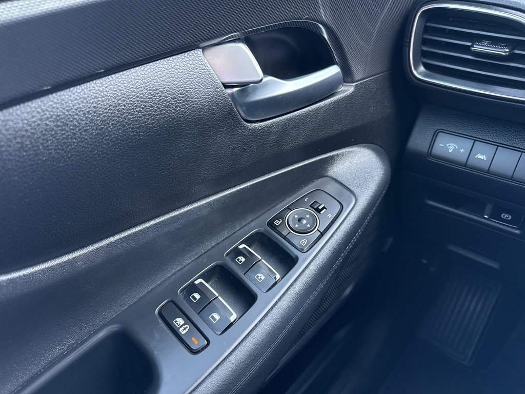 2021 Hyundai Santa Fe SEL photo 22