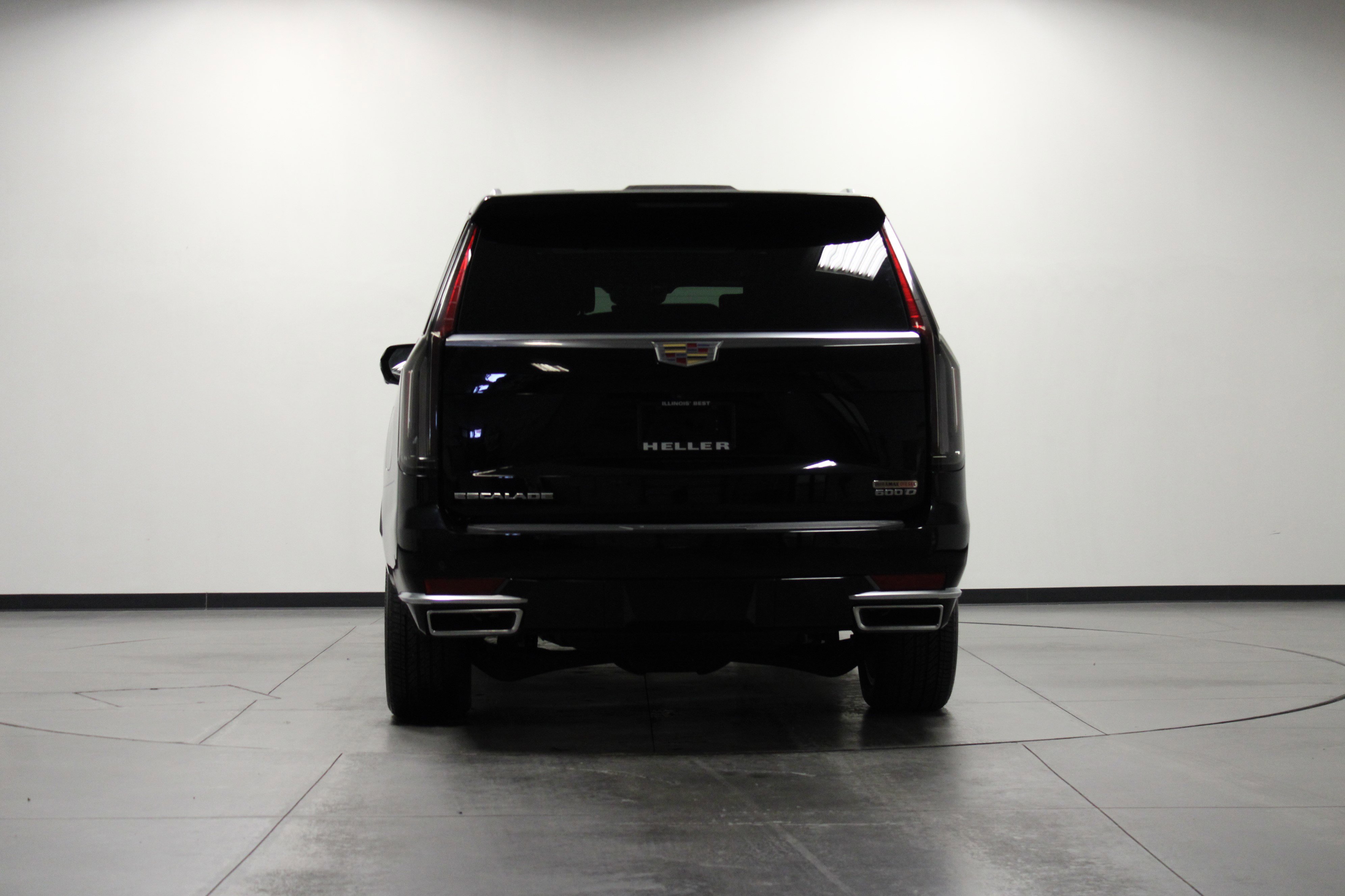 2024 Cadillac Escalade ESV Premium Luxury Platinum photo 4