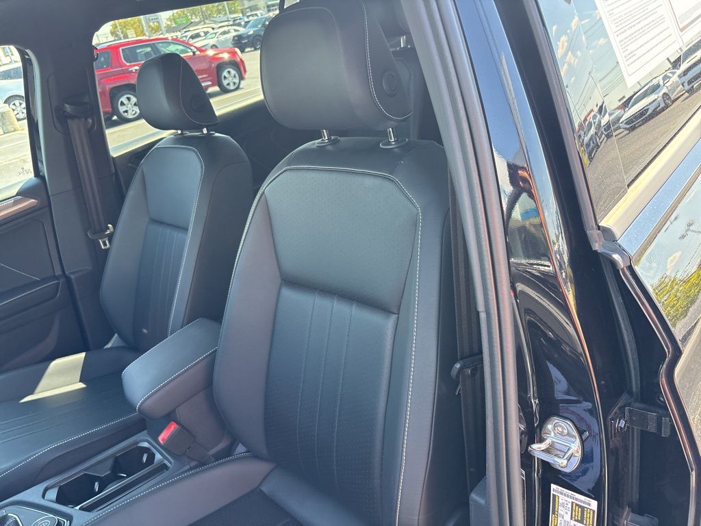 2024 Volkswagen Tiguan SE R-Line Black photo 28