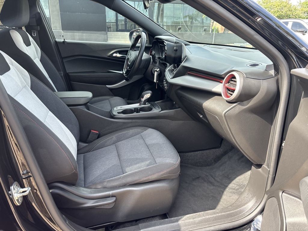 2024 Chevrolet Trax photo 23