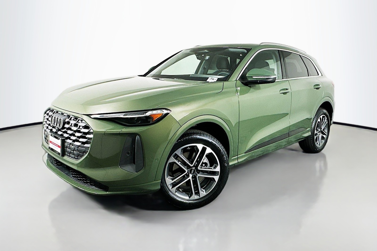 2025 Audi New Q5 Premium Plus's photo